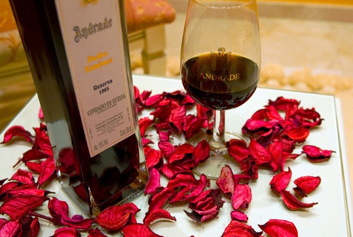 Desde bodas hasta congresos, en Bodegas Andrade encontrarás el mejor lugar para compartir tu dia especial acompañados del mejor vino elaborado en nuestras bodegas.