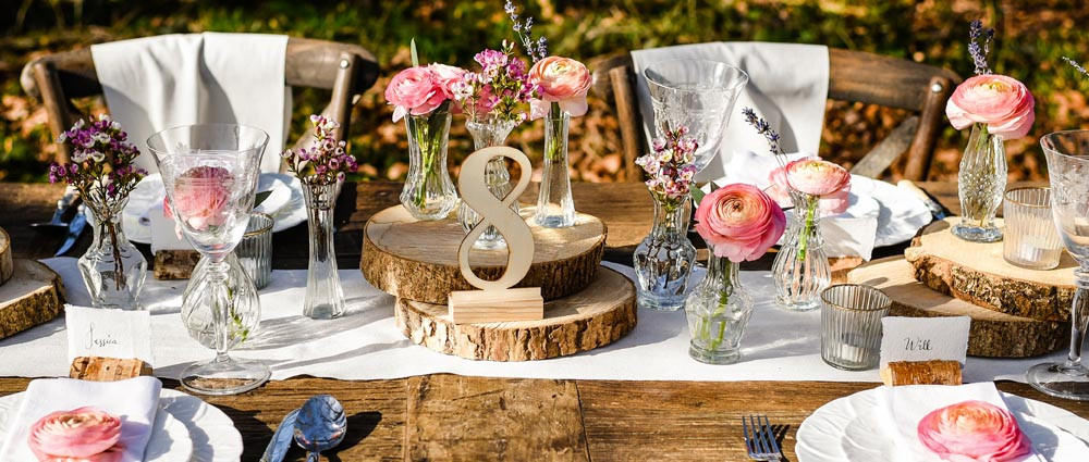 Como organizar las mesas de invitados en una boda